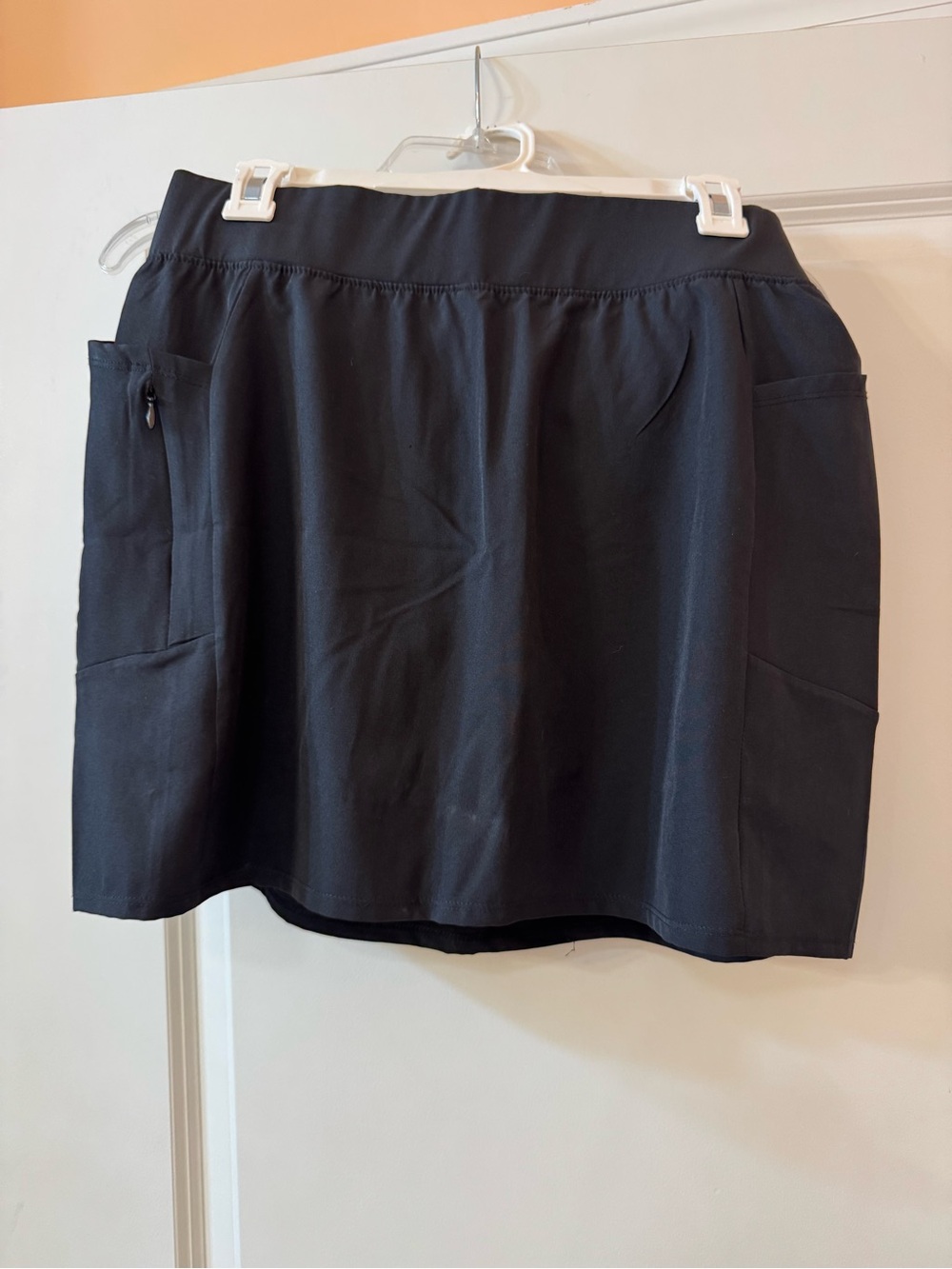 Black Athletic Skort with Side Pockets